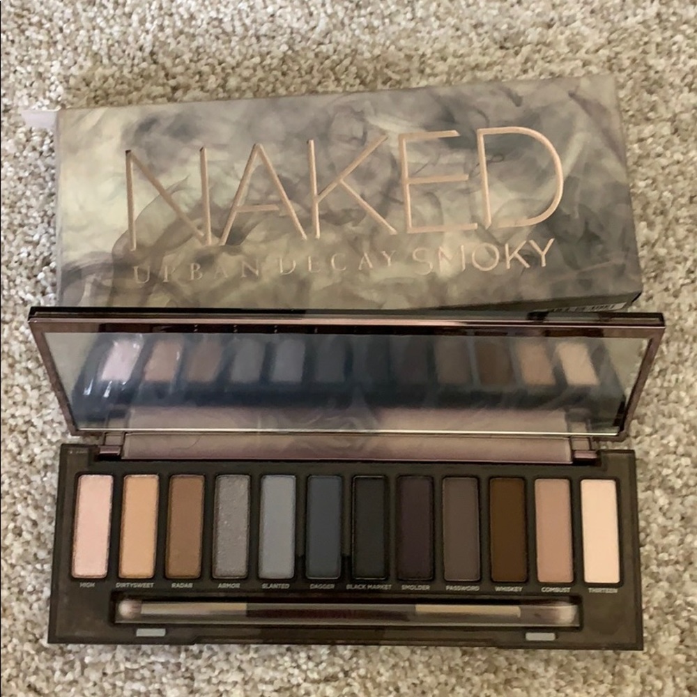 Urban decay naked palette smoky eye